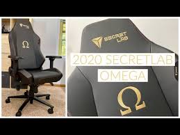 It's a large chair with a flat, wide, seat and spacious (but not cavernous) dimensions. 2020 Secretlab Omega Review