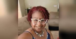 Keisha Watts's Instagram, Twitter & Facebook