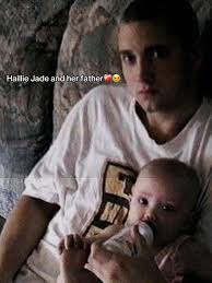 Who Is The Dad Elliot Marshall