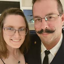 How to remove scratches from a vehicle at home?