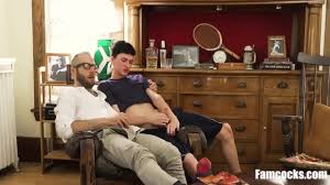 Fucking my gay step uncle when no ones home - XNXX.COM