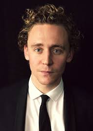 Photos Of Tom Hiddleston When He Was Young Young Tom Hiddleston Tom Hiddleston Tom Hiddleston Wife