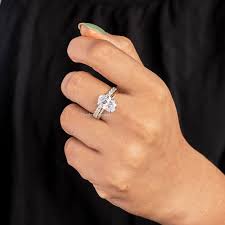 Anillo de boda de moissanita de corte ovalado de 3 quilates, anillo de  compromiso de moissanita, anillo de novia vintage, alianzas art déco a  juego, anillo de oro de 14/18 k