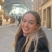 Florence Taylor's Instagram, Twitter & Facebook