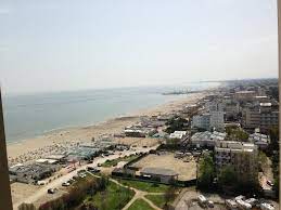 Irene Bagni On Twitter Adriatic Coast Paris Skyline Seaside