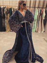 Epingle Par Sam Sur Morocco Clothes En 2020 Robe Caftan Caftan Marocain Caftan