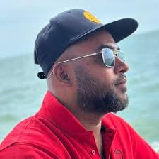 What is the meaning of SE? Write a short description of SE?