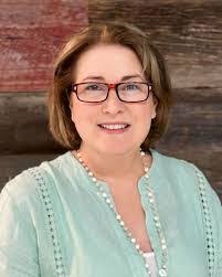 Dawn Schneider's Instagram, Twitter & Facebook