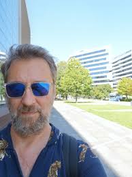 Kedves László Könyvműhelye