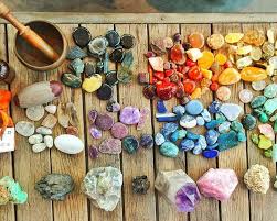 8 Tips On How To Identify Stones And Crystals Energy Muse