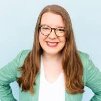 Janelle Fennessy's Instagram, Twitter & Facebook