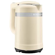 No heating element in kettle, the kettle that is used on a stove top, or Kitchenaid Stand Mixers Food Processors Toasters And More Peter S Of Kensington