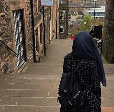 zoon adli kullanicinin hijabi panosundaki pin fotografcilik basortusu modasi kizlar