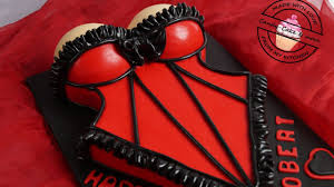 Individuelles tortenbild für kuchen und torte als originelles geschenk. Corsagetorte In Lackoptik I Dessus Dessous Torte I Busentorte I Boops Cake I Motivtorte Youtube