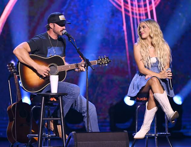 Megan Moroney and Riley Green lit up the stage and maybe… each other? 💕 We're not saying they're dating… but we're also not not saying it. 😏 Drop a 🐝 if you