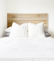 A diy tutorial on how to install your own floor to ceiling board & batten paneling. How To Build A Diy Headboard Plank And Pillow