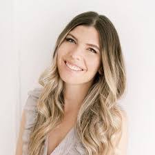 Kristen Harder's Instagram, Twitter & Facebook