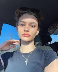 Jasmine Swenson's Instagram, Twitter & Facebook