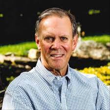 Kevin Murray's Instagram, Twitter & Facebook