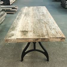 frank pouwer reclaimed wood on instagram tafel gemaakt van oud eiken planken afkomstig uit een franse wijnpers oudeiken oudhou tuintafels eiken tafel tafel