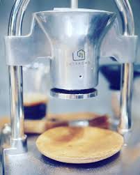 Penggiling Biji Kopi Sangrai Rok Di Lataroma Sedep Engkolannya Sisbro Kopi Coffee Coffeetime Malang Kopimala Kitchen Appliances Coffee Coffee Maker
