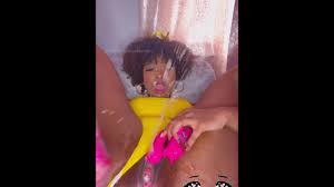 Princess Daisy? nah, Size Queen