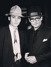 Pin Von Luciana Pereyra Auf Johnny Depp Wild Heart Junger Johnny Depp Johnny Depp Schauspieler