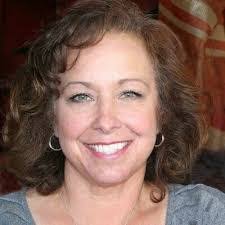 Margie Sousa's Instagram, Twitter & Facebook