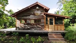 Muchas personas sueñan con mudarse a una casa, aunque sea la más pequeña del mundo. De 50 Fotos De Casas De Madera Modernas Pequenas Y Bonitas