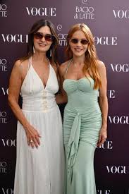 Celebridades marcam presença no credenciamento do Baile da Vogue no Rio de Janeiro