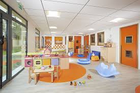 Creche 40 Berceaux Joinville Le Pont F 94340 Creche Creche Montessori Petite Enfance