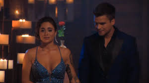 Bachelorette melissa damilia kichert das alles auf knopfdruck weg. Bachelorette 2020 Herz Gebrochen So Denkt Daniel Uber Melissas Korb