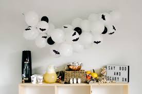 There are hundreds of skull and skeleton halloween props available in the market and they are the perfect decorations to create a frightening halloween decor. 10 Simple Halloween Themed Diy S Crafts And Recipes
