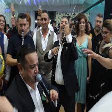 Adrian minune) adrian minune, vali vijelie. Mai Nevasta Hai La Magazin Single By Adrian Minune Spotify