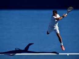 He watches the racket strke the ball from behind on every shot, even stab forehands. The Power Of Roger Federer Serve Breaking Down The Swiss Legendary Serve Tennis Espresso