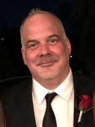 24 Knoxville bachelors to be auctioned by Friends of Literacy