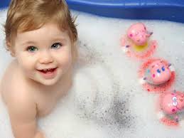 Bathing a newborn is about safety and comfort. Cute Baby Taking Bath Image Nice Cute Baby 808x606 Wallpaper Teahub Io