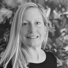 Dans 24 jours, les membres de la Route des Arts du Richelieu vous invitent  à visiter leurs ateliers. Nous vous présentons donc Suzanne Lord  (https://routeartsrichelieu.com/prod-et-art/suzanne-lord/) dont les oeuvres  aux couleurs éclatantes sont