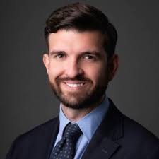 Cliché “I'm leaving my job” post.