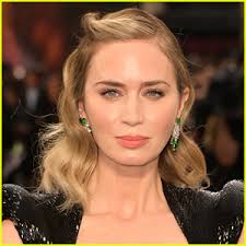 Emily Blunt to Play Trailblazing Detective Kate Warne in Upcoming Amazon  Studios Biopic