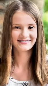 Alanna Carpenter's Instagram, Twitter & Facebook