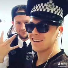 Video Mens Sunglasses Human Captain Hat