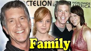 He was not larger or stronger than other animals. Tom Bergeron Family With Daughter And Wife Lois Bergeron 2020 Youtube