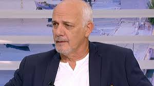 Ο όρος συγκατοικώ με την κόρη μου σημαίνει ότι είναι αυτόνομο πλάσμα αλλά παλεύεις να μη φέρει αυτή η σχέση ίχνος κτητικότητας. O Giwrgos Kimoylhs Se Nees Dhlwseis Des Poso Xronwn Htan H Zeta Doyka Celebrities Eidhseis Yupiii Gr