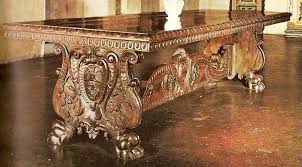 3 Nuevas Intenciones Del Diseno Estilo Auricular Mesa De Nogal Tallada Palacio Davanzati Trapezoforos Patas En El Decoracion De Unas Muebles Interiorista