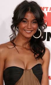 They are giving up to $15,000 to young changemakers to help fund their initiatives and a chance to pitch their. Emmanuelle Chriqui She S So Cute Brunette Beauty Emmanuelle Chriqui Beauty