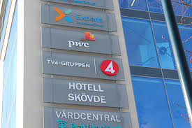 Tv4nyheterna, tidigare bara nyheterna, är tv4s dagliga nyhetsprogram. Tv4 Skaraborg Slutar Med Lokala Nyheter Korta Nyheter
