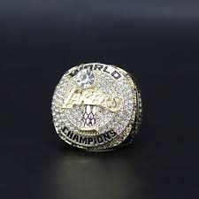 The championships won by the team and their many other accomplishments are almost too many to name. 2020 La Lakers Lebron James Championship Ring With Wooden Box Ebay