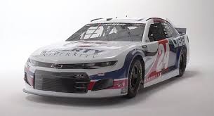 In 2021, byron is poised to add to his already impressive racing résumé when he climbs back behind the wheel of the iconic no. Hendrick Motorsports Byron Reveal Liberty No 24 For 2021 Nascar