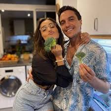 ✔️ canal livre para todas as idades. Namorado Angie Costa Quebra Silencio Apos Teste Positivo A Covid 19 Um Dia De Cada Vez A Ferver Vidas